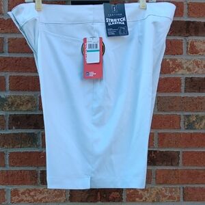 PGA Tour Women's White Stretch Bermudas